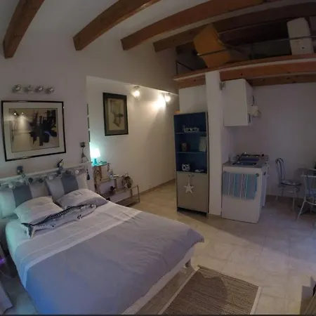 Chambrestudio Bord De Mer, Piscine * Six-Fours-les-Plages